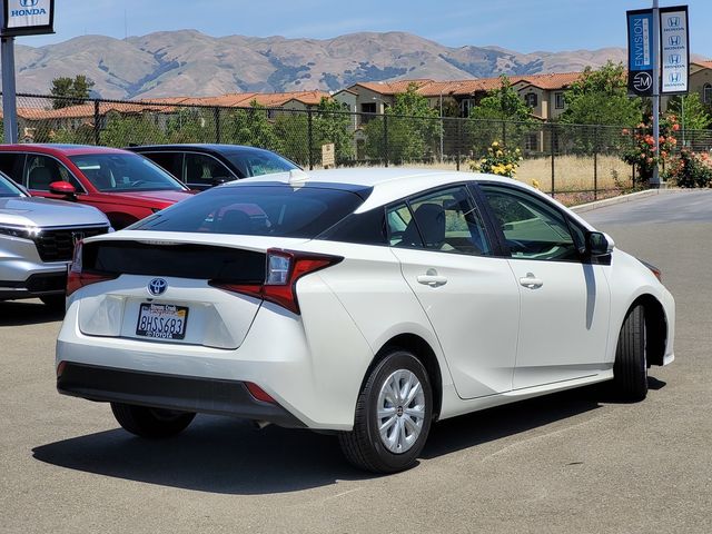 2019 Toyota Prius L Eco