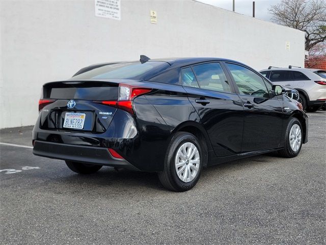 2019 Toyota Prius L Eco