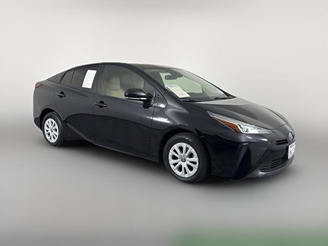 2019 Toyota Prius LE