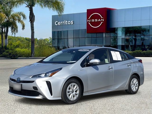 2019 Toyota Prius LE