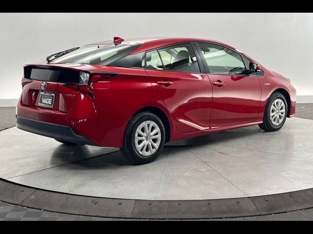 2019 Toyota Prius LE