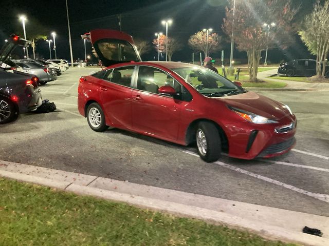 2019 Toyota Prius L Eco