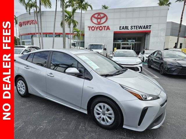 2019 Toyota Prius LE