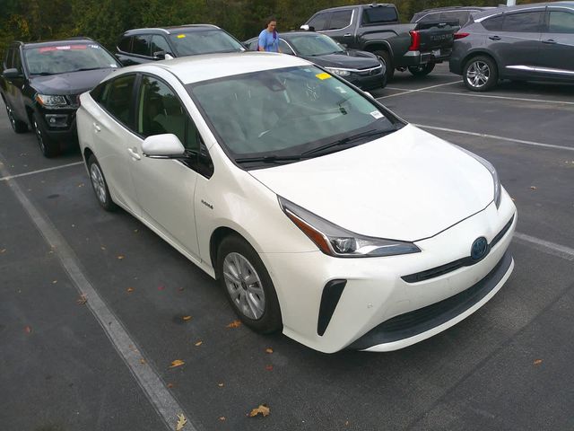 2019 Toyota Prius LE