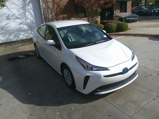 2019 Toyota Prius LE