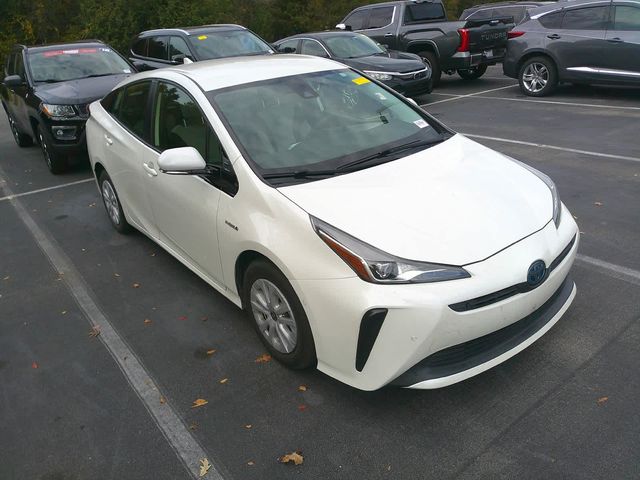 2019 Toyota Prius LE