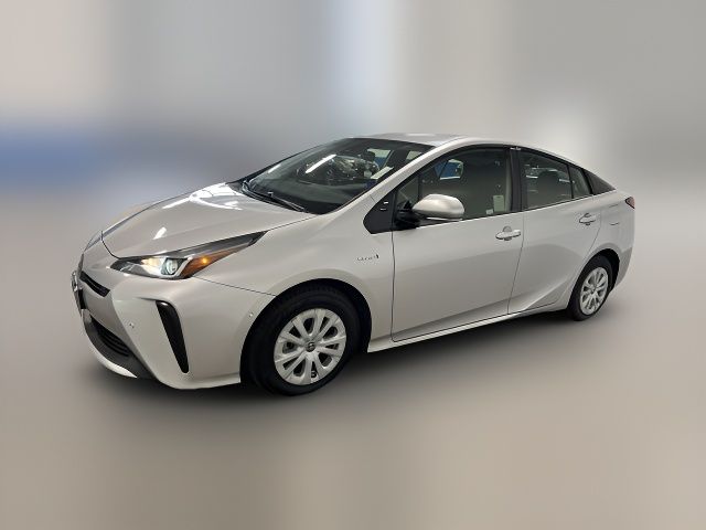 2019 Toyota Prius LE