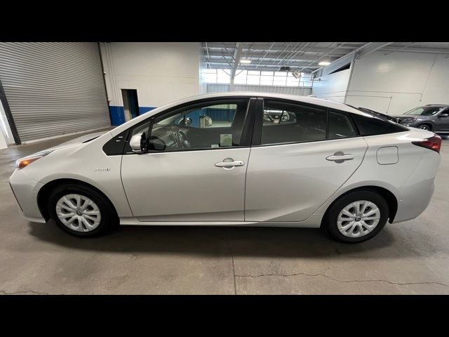 2019 Toyota Prius LE