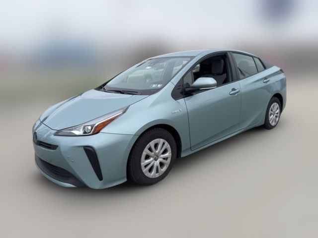 2019 Toyota Prius LE