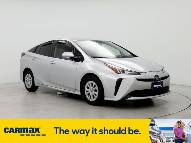 2019 Toyota Prius LE