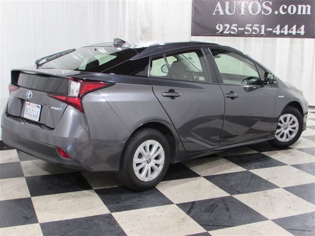 2019 Toyota Prius LE