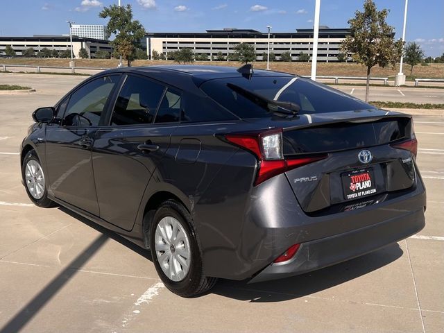 2019 Toyota Prius LE