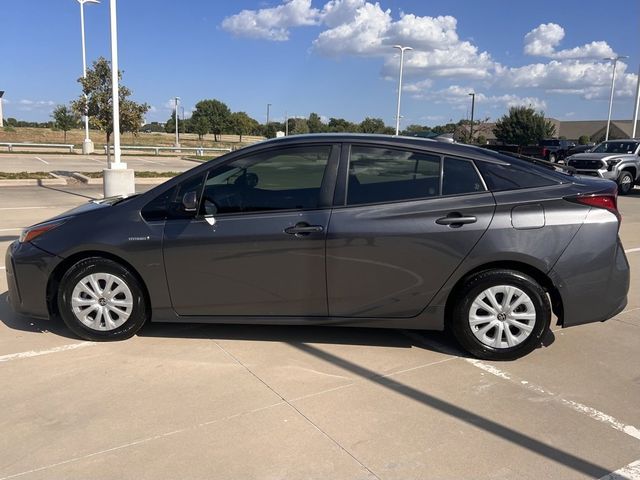 2019 Toyota Prius LE