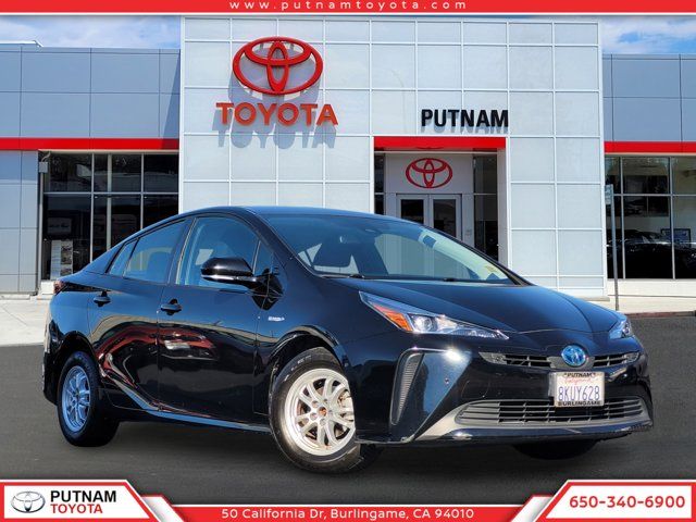 2019 Toyota Prius LE