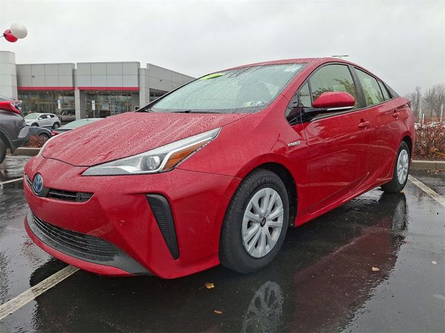 2019 Toyota Prius LE