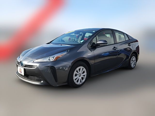 2019 Toyota Prius LE