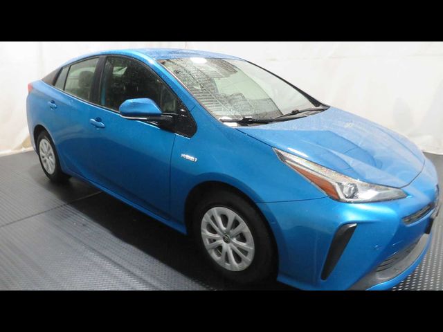 2019 Toyota Prius LE