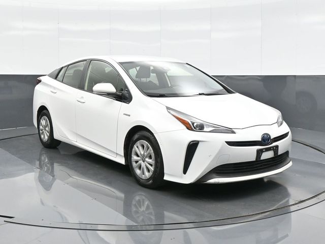 2019 Toyota Prius LE