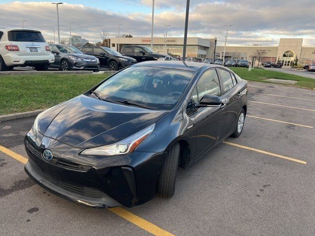 2019 Toyota Prius LE