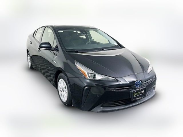 2019 Toyota Prius LE