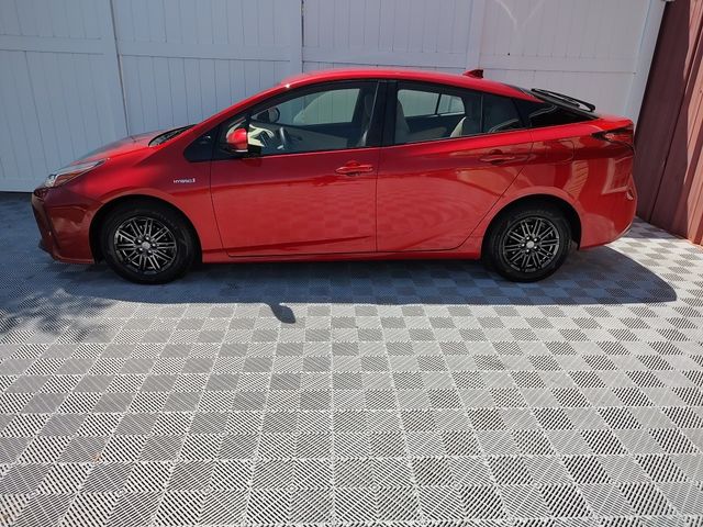 2019 Toyota Prius L Eco