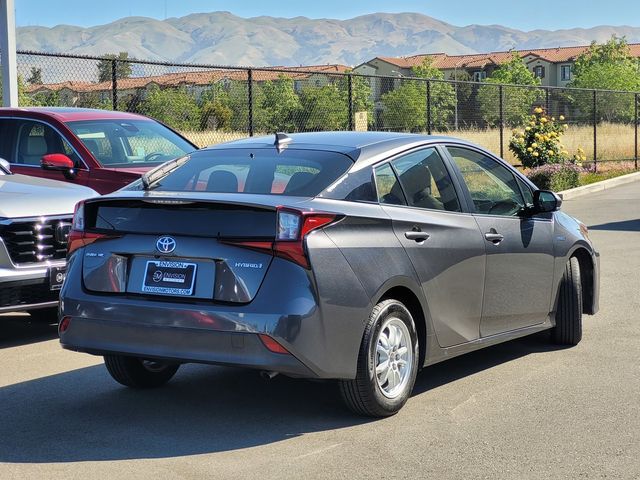 2019 Toyota Prius LE