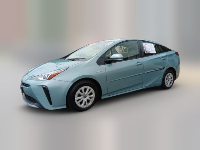 2019 Toyota Prius LE