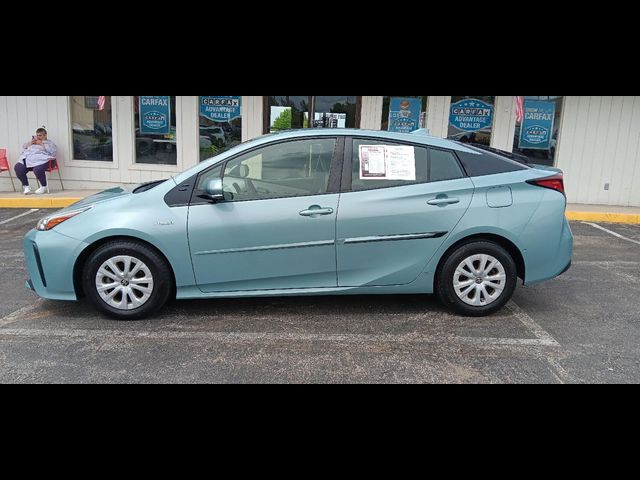 2019 Toyota Prius LE