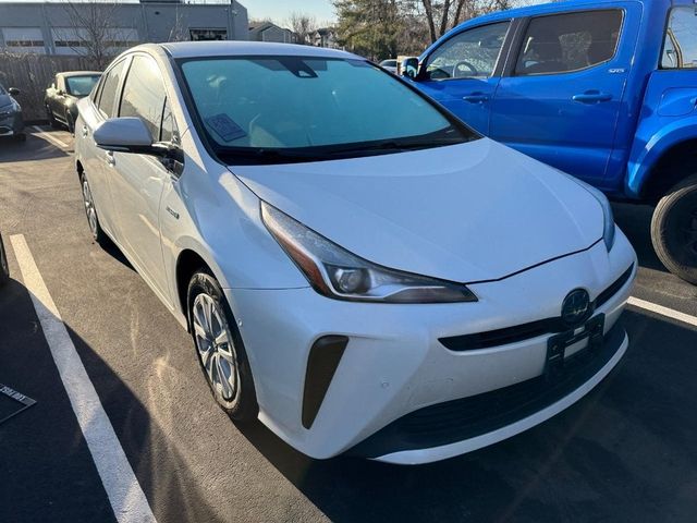 2019 Toyota Prius LE