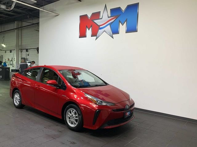 2019 Toyota Prius LE