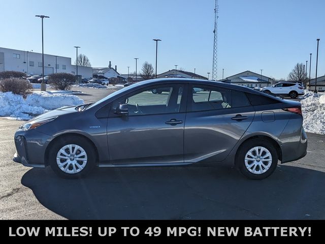 2019 Toyota Prius LE
