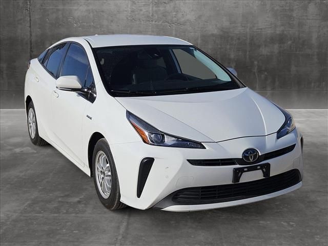 2019 Toyota Prius LE