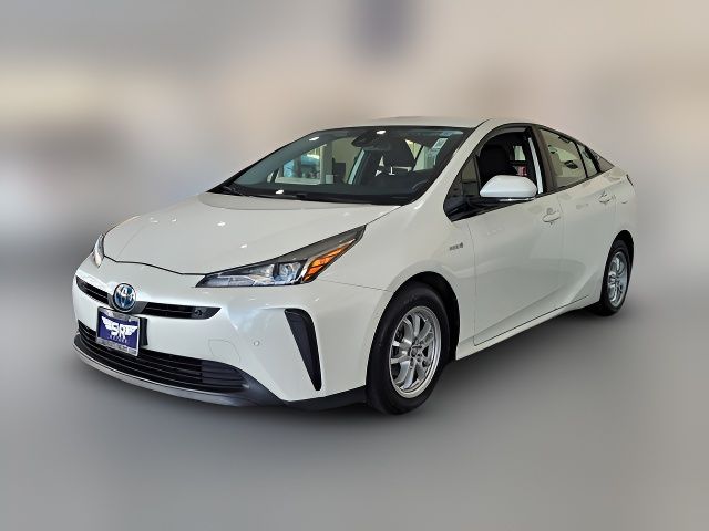 2019 Toyota Prius LE