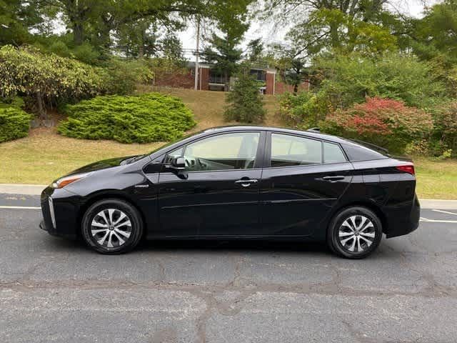 2019 Toyota Prius LE