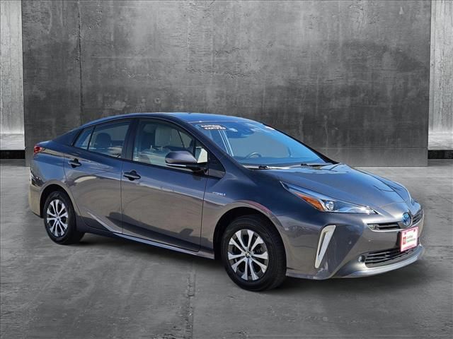 2019 Toyota Prius LE