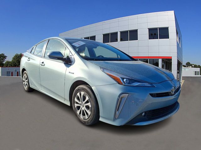 2019 Toyota Prius LE