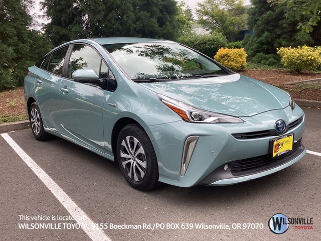 2019 Toyota Prius LE