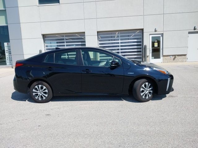 2019 Toyota Prius LE