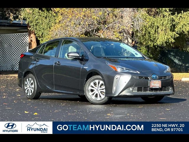 2019 Toyota Prius LE