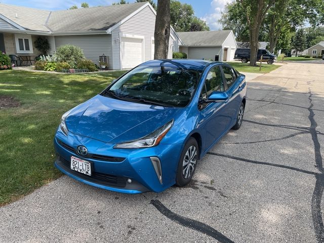 2019 Toyota Prius LE