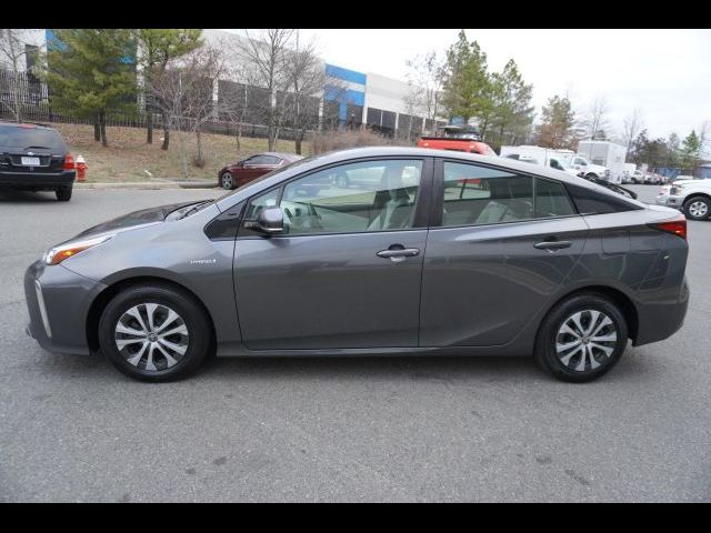 2019 Toyota Prius LE