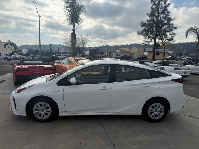 2019 Toyota Prius L Eco