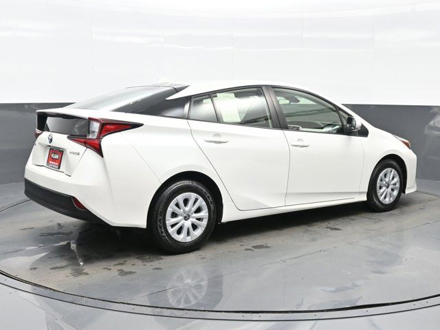 2019 Toyota Prius L Eco