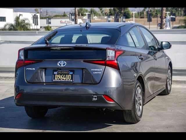 2019 Toyota Prius L Eco