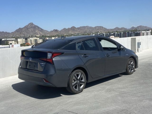 2019 Toyota Prius XLE