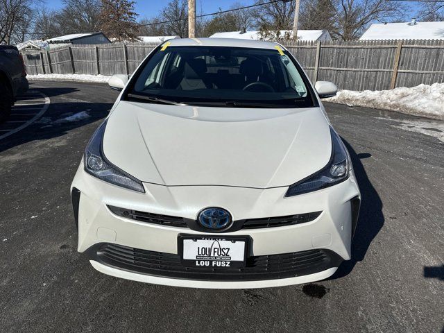 2019 Toyota Prius XLE