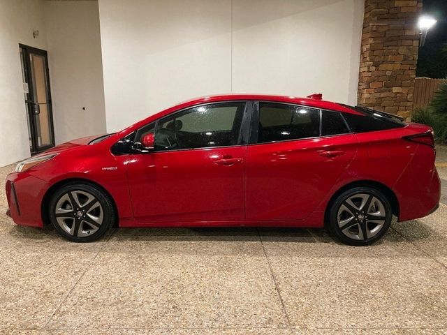 2019 Toyota Prius XLE