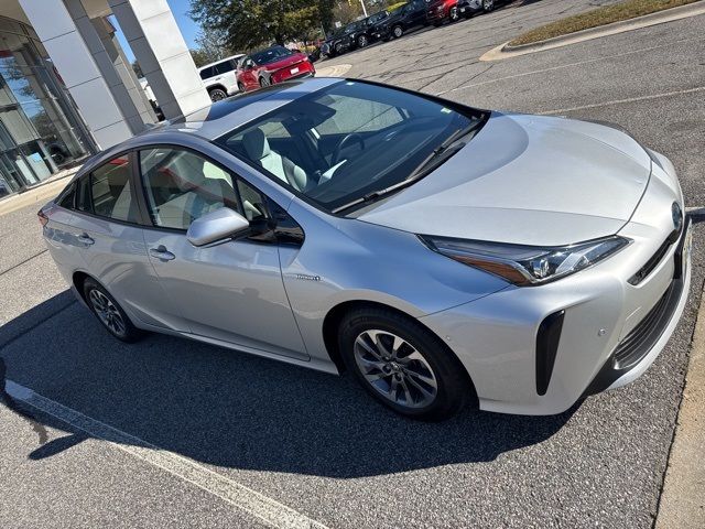 2019 Toyota Prius XLE