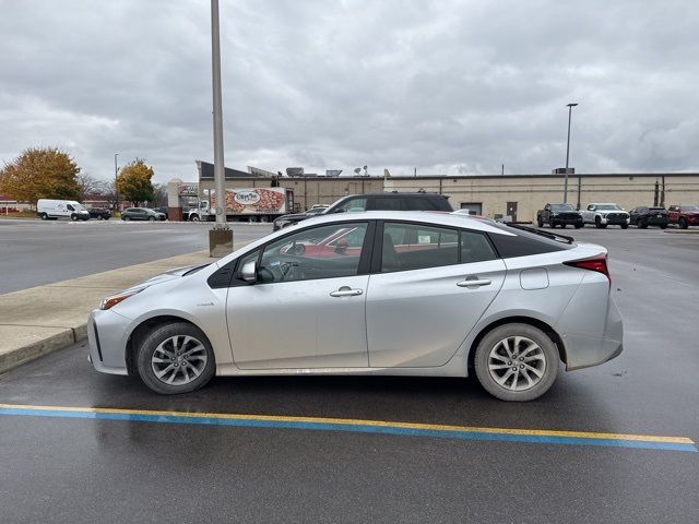 2019 Toyota Prius XLE