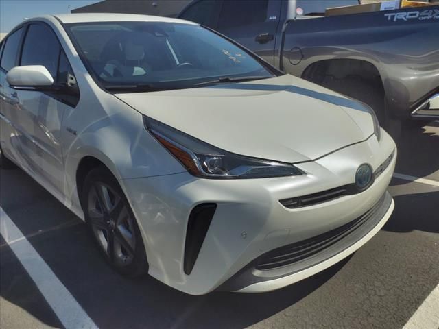 2019 Toyota Prius XLE